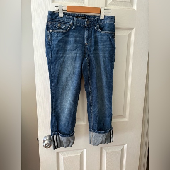 Banana Republic logo cuff crop Jean mid wash denim capri size 26 - Picture 2 of 10